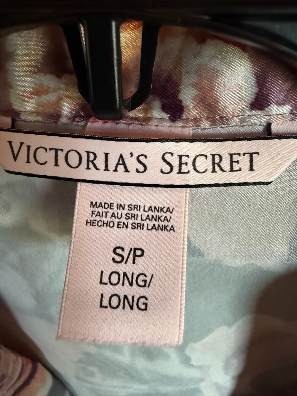 Victoria’s Secret Gray Rose Floral Satin Long Pajama Set Size S/P